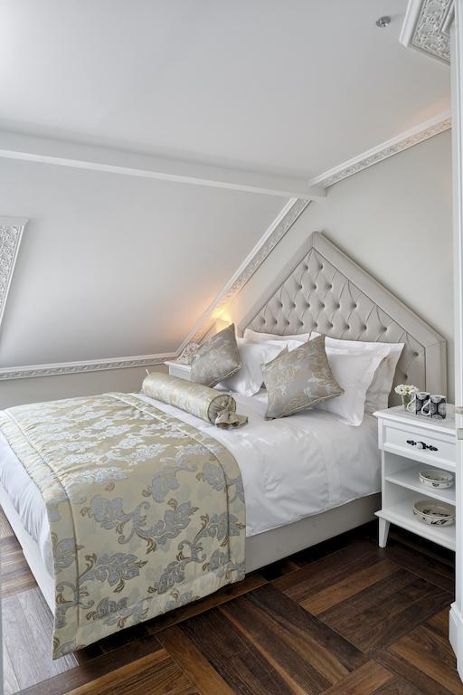 Nexthouse Pera (adults Only) מלון 4*